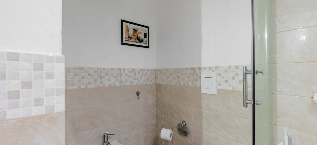 CERENOVA - IPPOCAMPO - BILIVELLI COMPLETAMENTE RISTRUTTURATO CON POSTO AUTO