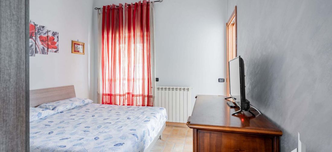 CERVETERI - ZONA TYRSENIA - BILOCALE SOPPALCATO CON AMPIO TERRAZZO