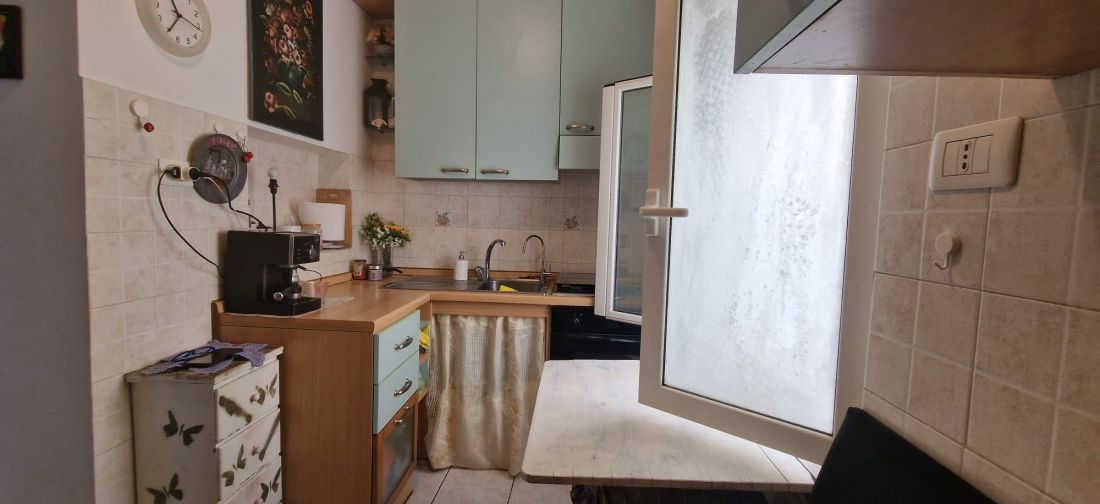 LADISPOLI MONOLOCALE PIANO TERRA CENTRALE SENZA CONDOMINIO PERFETTO USO INVESTIMENTO